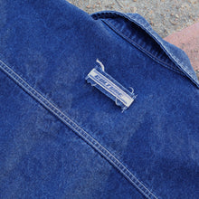 Load image into Gallery viewer, Culture Jeans

