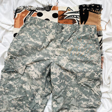 Load image into Gallery viewer, Digi Camo Lite
