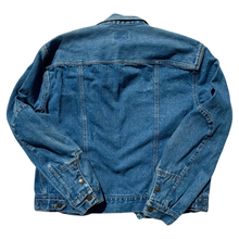 Load image into Gallery viewer, Calvin Klein
